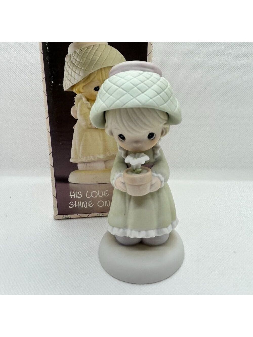 Precious Moments "His love will shine on you" 1989 Easter Seals figurine